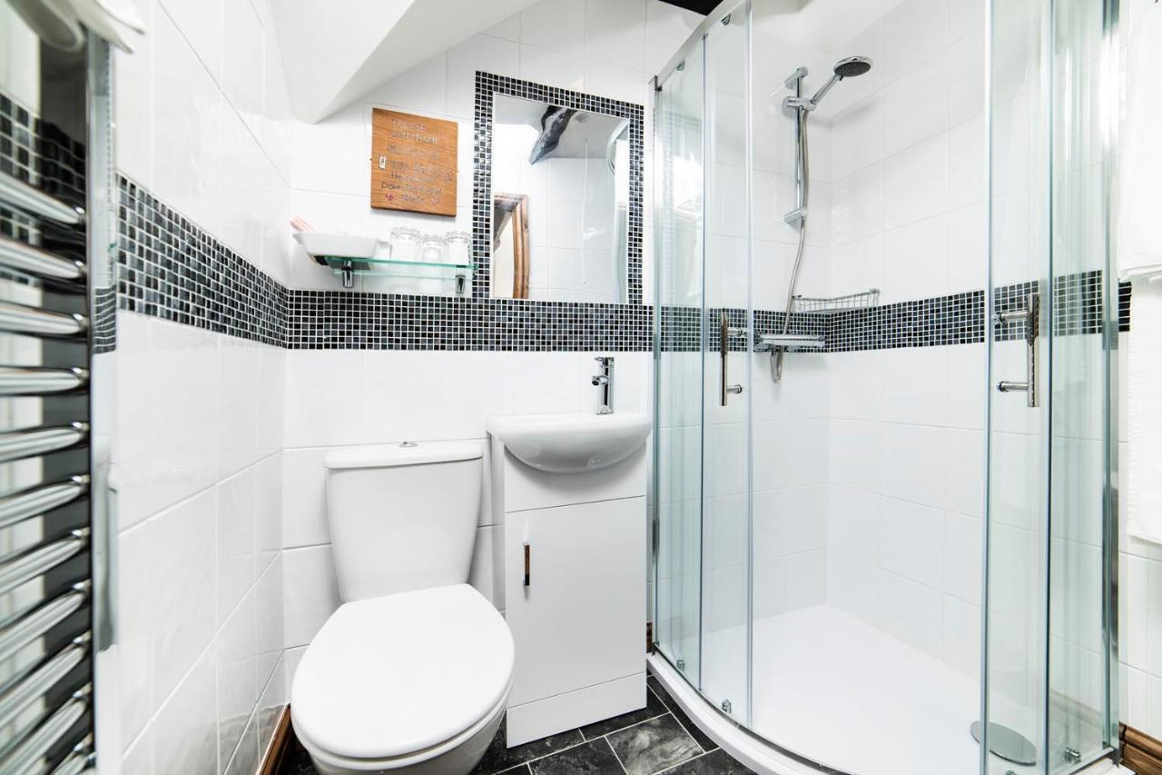 Nant Ucha Farm Villa Acrefair Екстериор снимка