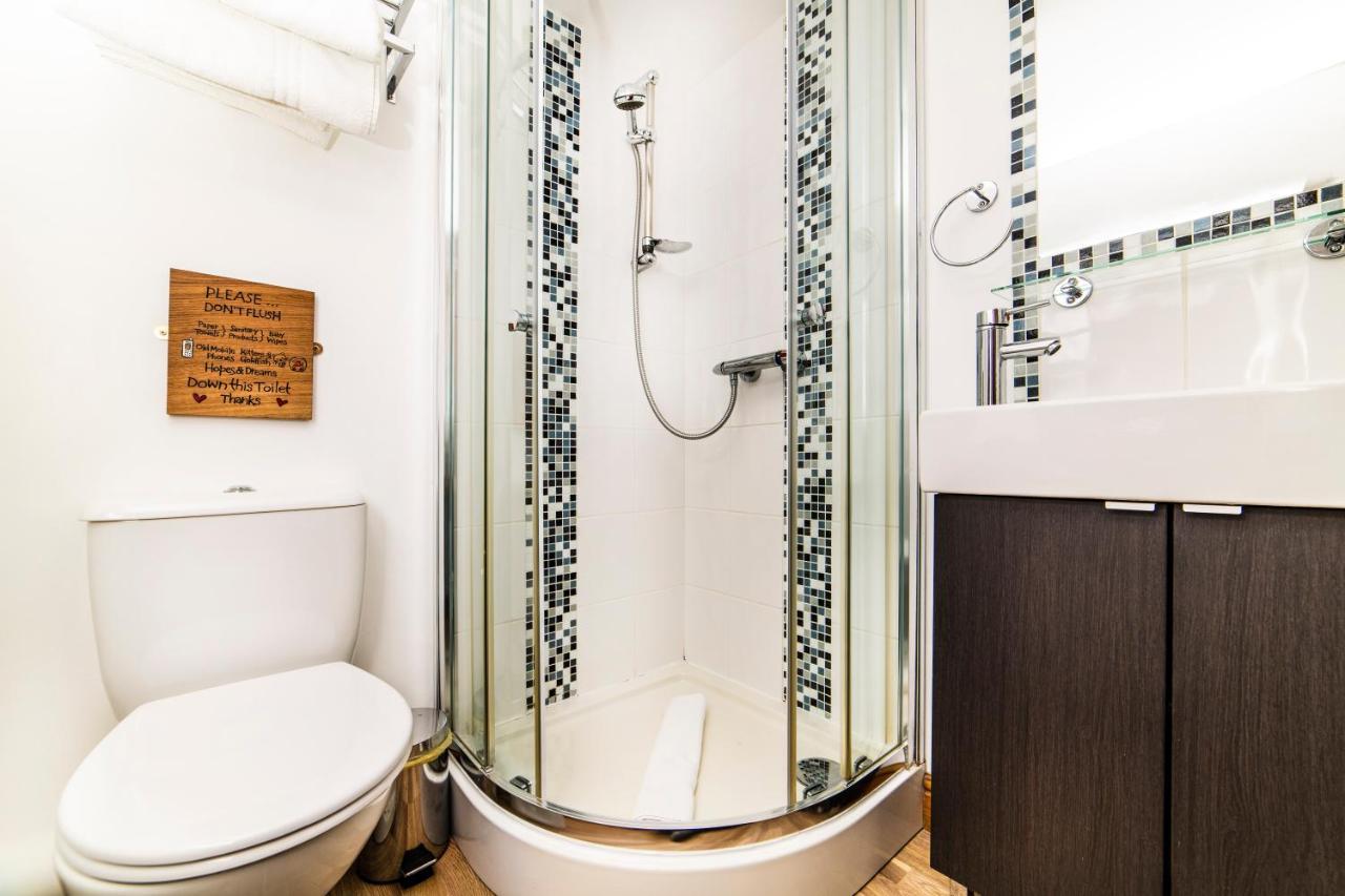 Nant Ucha Farm Villa Acrefair Екстериор снимка
