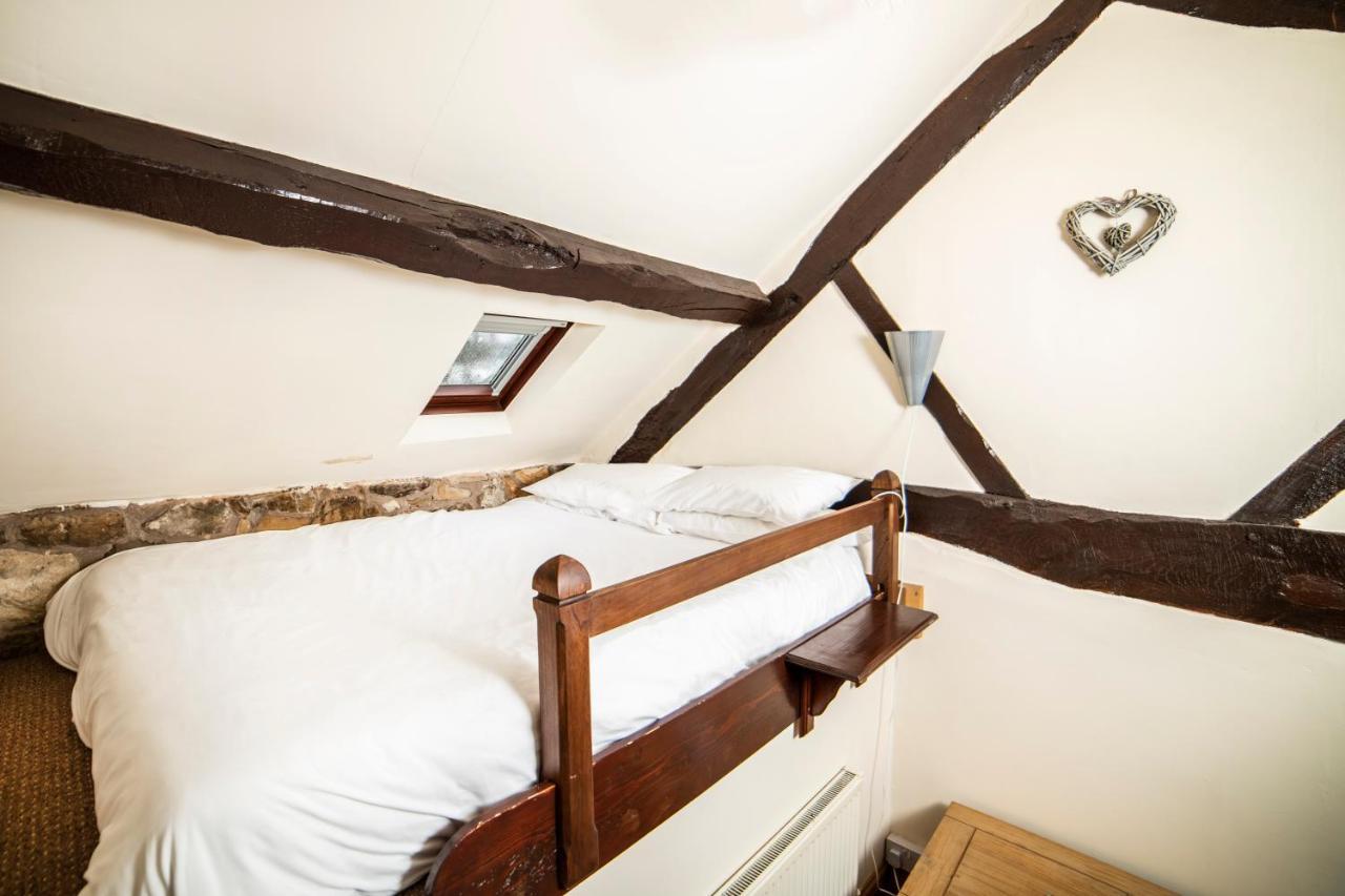 Nant Ucha Farm Villa Acrefair Екстериор снимка